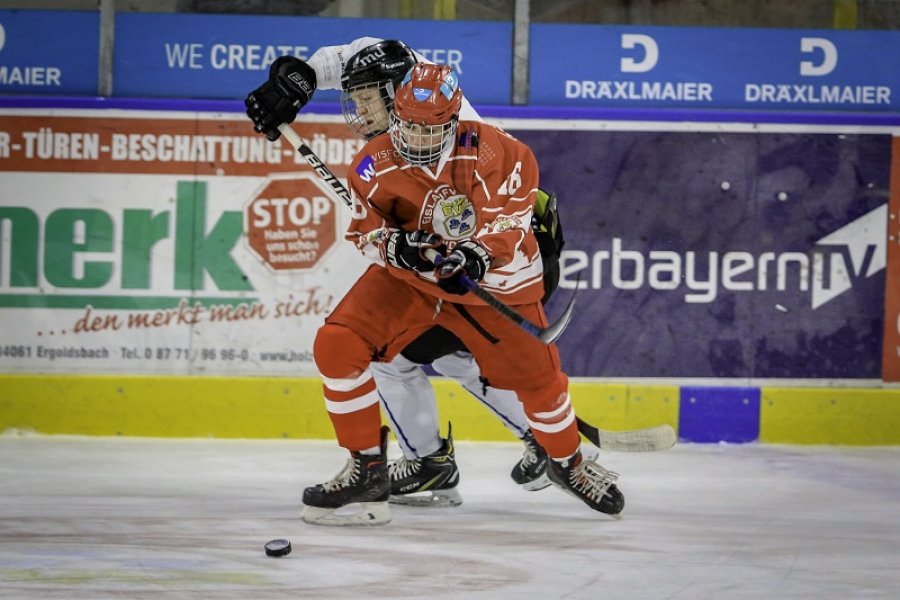 elsi-foto-u17_evl_vs_ehc_sr-4043.jpg