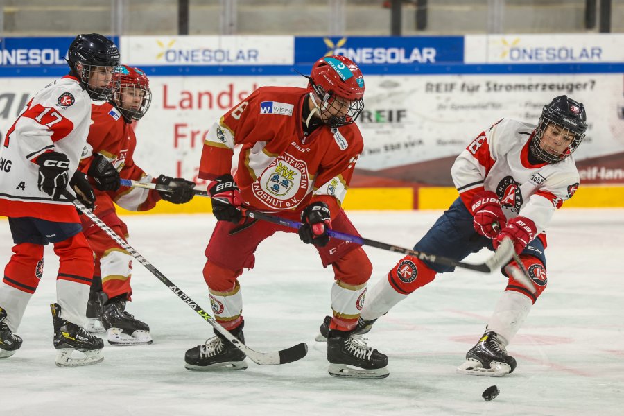 u15_ev_landshut_-_ehc_klostersee_--cfel6363.jpg