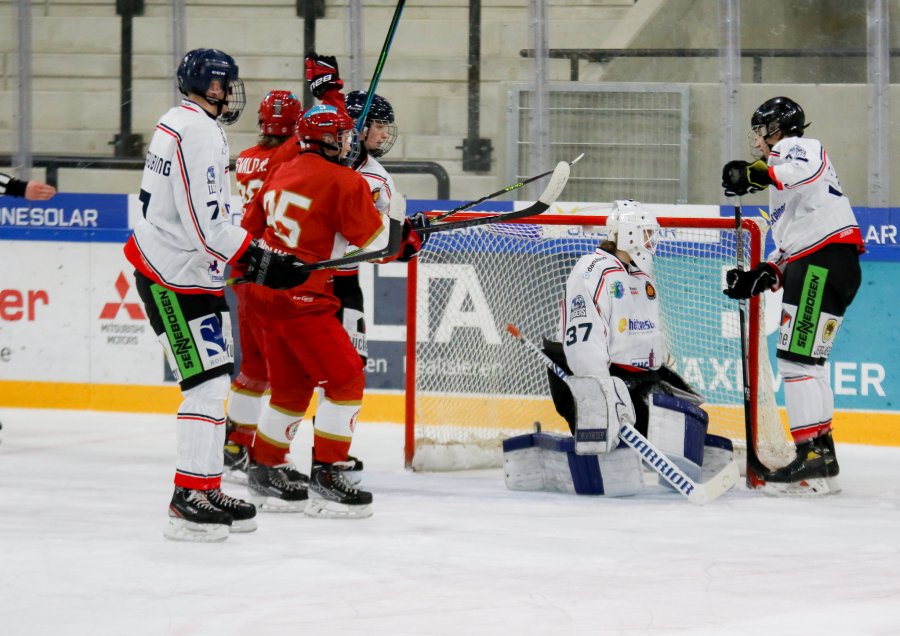 u17_ehc_straubing100122_6.jpg
