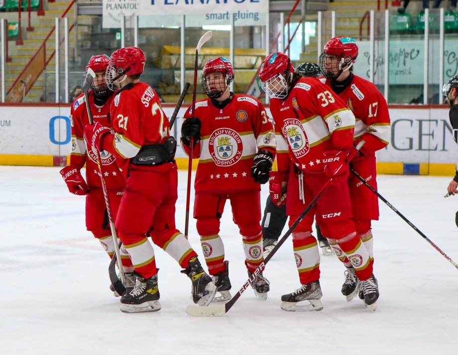 SB Rosenheim 06.03.2022 3q1a7682.jpg