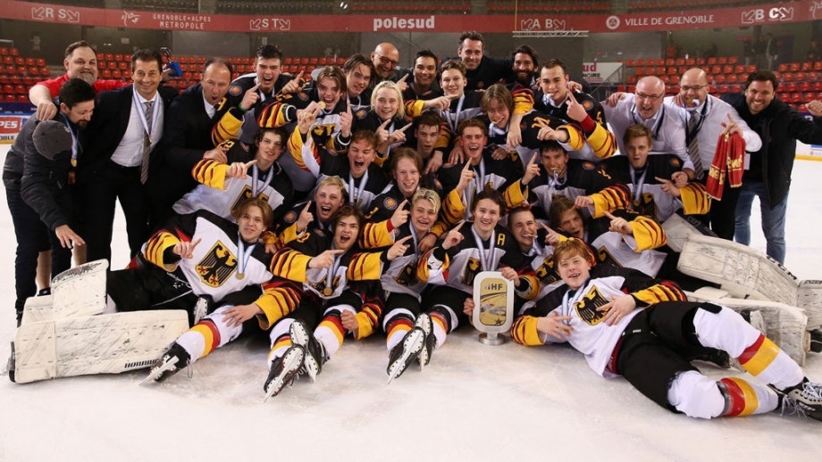 Elias Lindner schafft mit der deutschen U 18 den Aufstieg deb_u18_2019.png