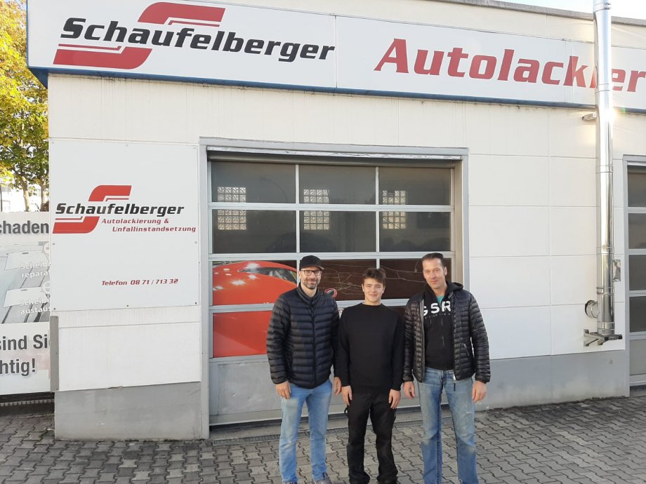 Firma Schaufelberger Autolackiererei schaufelberger171019.jpg